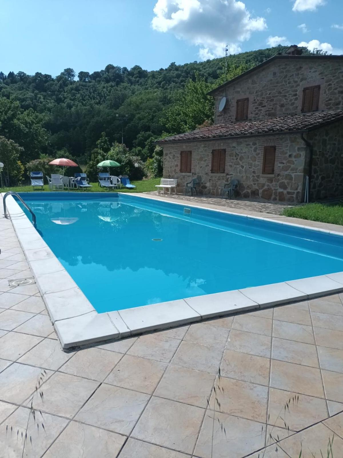 Villa Il Corniolo Morra ภายนอก รูปภาพ